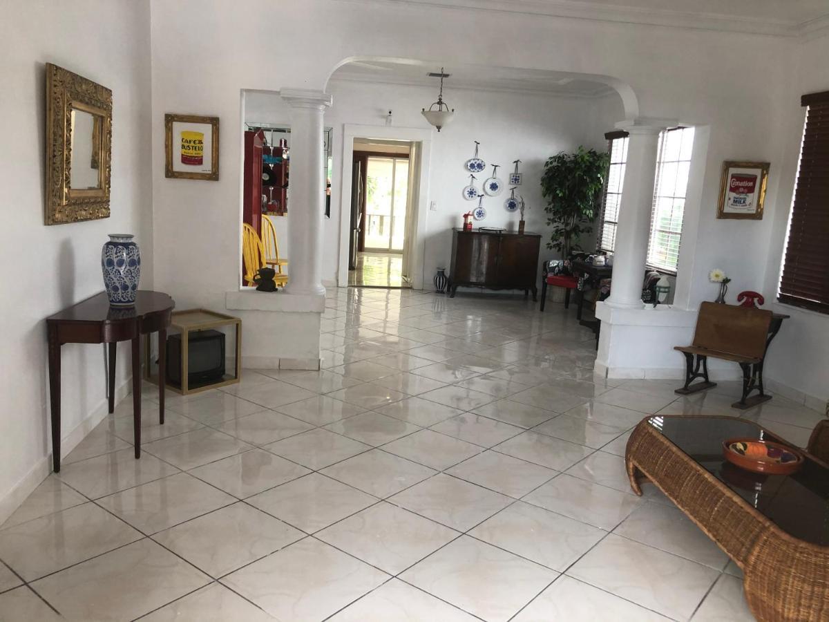 Private Room In The Heart Of Calle Ocho 마이애미 외부 사진